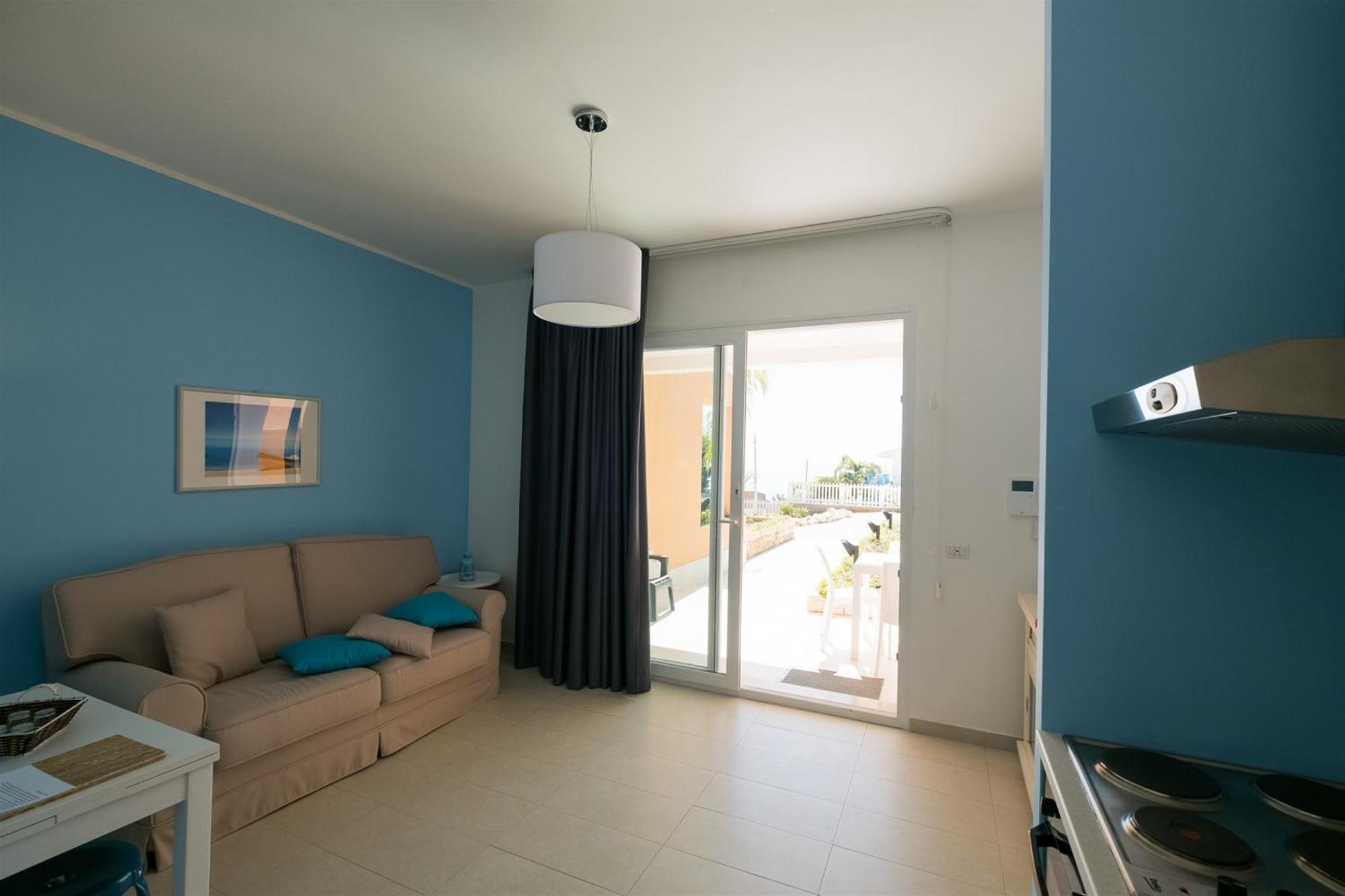 Small Luxury Apartments Pool And Sea View - Stella Del Mare Fontane Bianche Exterior photo